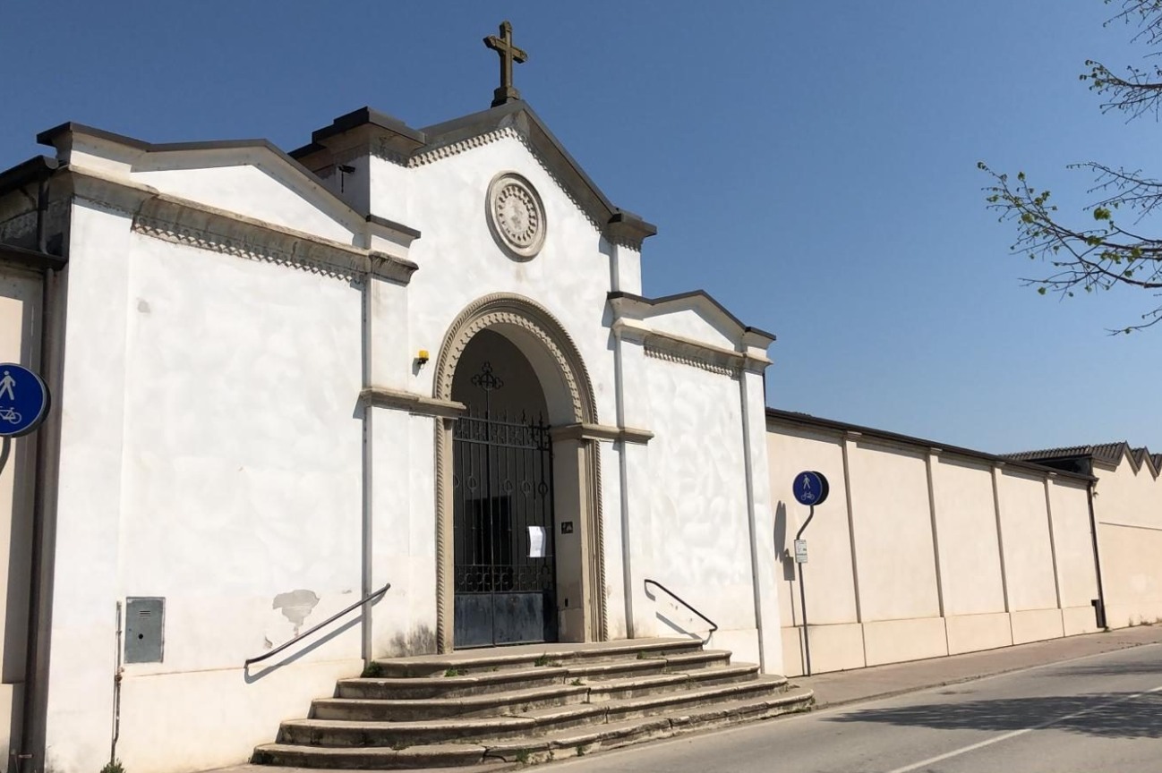 Foto del cimitero comunale